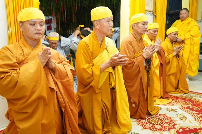 Môn đồ pháp quyến Trưởng lão Hòa thượng Thích Thiện Duyên