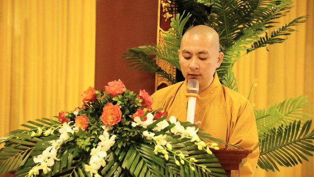 Đại đức Thích Tâm Thành báo cáo tổng kết Đại đức Thích Tâm Thành báo cáo tổng kết