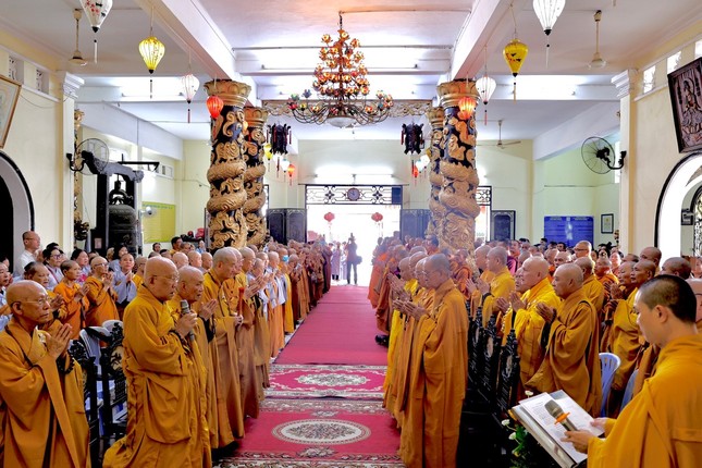 Trưởng lão Hòa thượng Thích Như Niệm dâng lời tưởng niệm