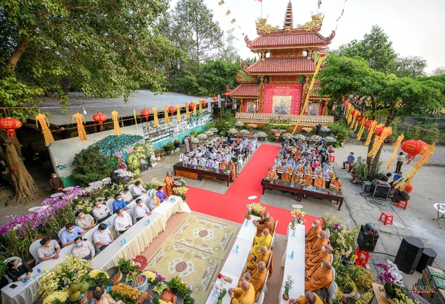 Toàn cảnh buổi lễ cầu siêu Toàn cảnh buổi lễ cầu siêu