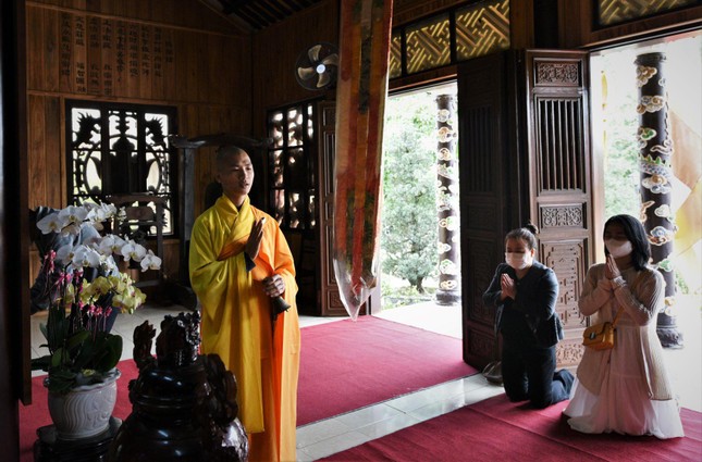 Cầu nguyện một năm mới thuận lợi và sức khỏe