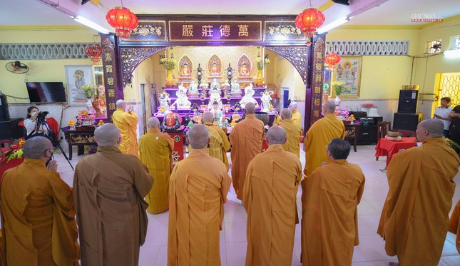 Toàn cảnh lễ đối thú An cư tại chùa Long Hoa