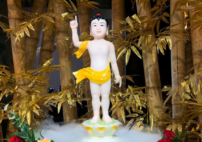 Vui thay Đức Phật ra đời