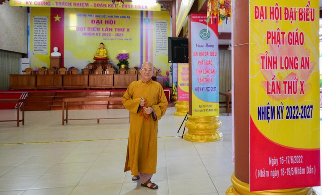 Hội trường chính với các pano chào mừng đại hội Hội trường chính với các pano chào mừng đại hội