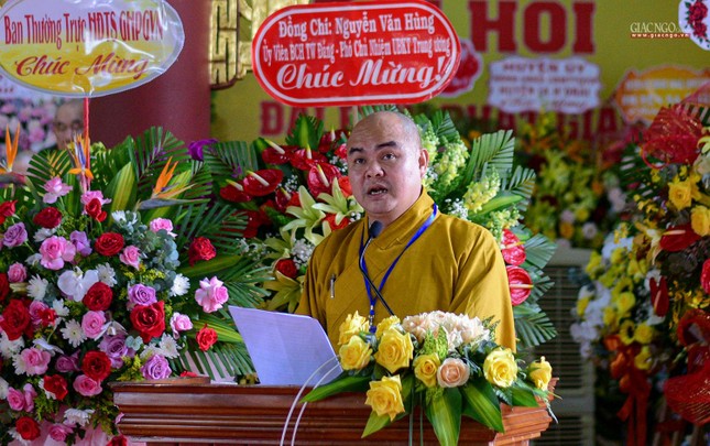 Đại đức Thích Nhuận Pháp thông qua Nghị quyết Đại hội đại biểu Phật giáo tỉnh Kon Tum lần thứ VI, nhiệm kỳ 2022-2027