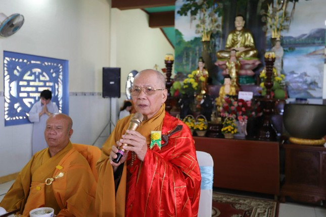 Hòa thượng Thích Tâm Thủy đạo từ sách tấn Hòa thượng Thích Tâm Thủy đạo từ sách tấn