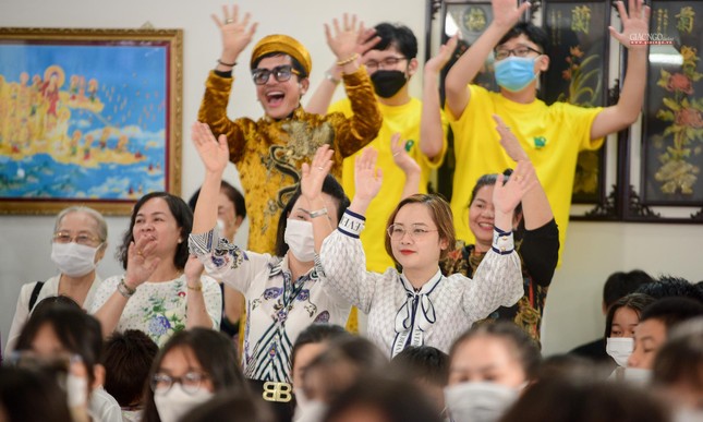 Khóa “Rèn luyện kỹ năng sống” cho giới trẻ tại tu viện Tường Vân có thời lượng 10 buổi, thời gian học diễn ra vào các ngày Chủ nhật hàng tuần