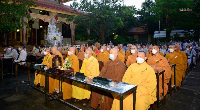 Tăng Ni, Phật tử trên địa bàn về tham dự Tăng Ni, Phật tử trên địa bàn về tham dự