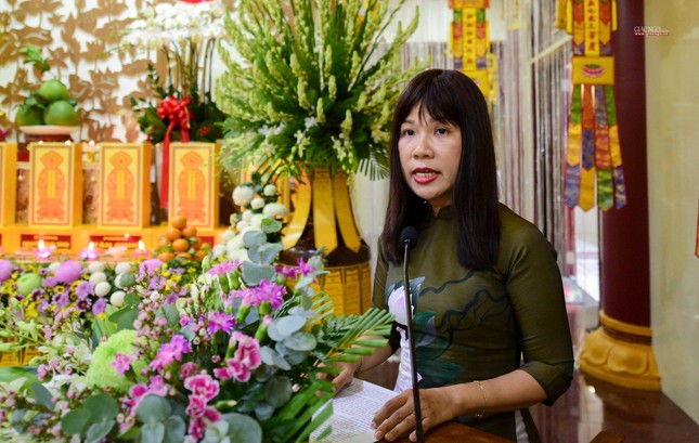 Bà Dương Thị Hồng Gấm phát biểu khai mạc