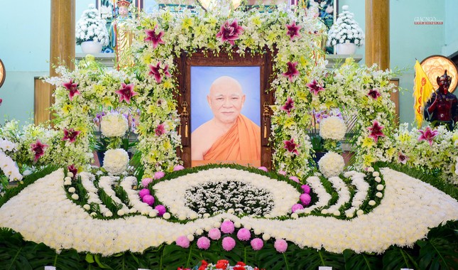 Di ảnh Hòa thượng Thích Từ Giang