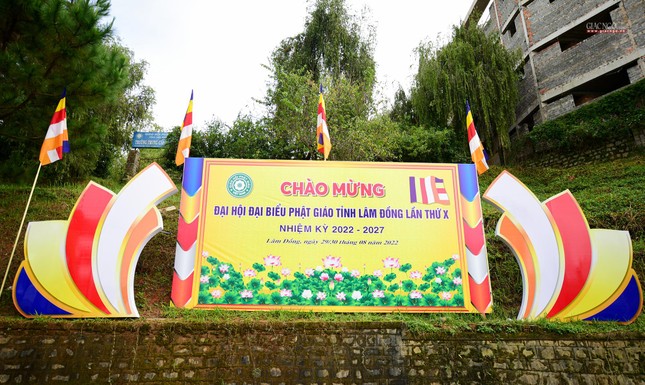 Chào mừng Đại hội đại biểu Phật giáo tỉnh Lâm Đồng lần thứ X Chào mừng Đại hội đại biểu Phật giáo tỉnh Lâm Đồng lần thứ X