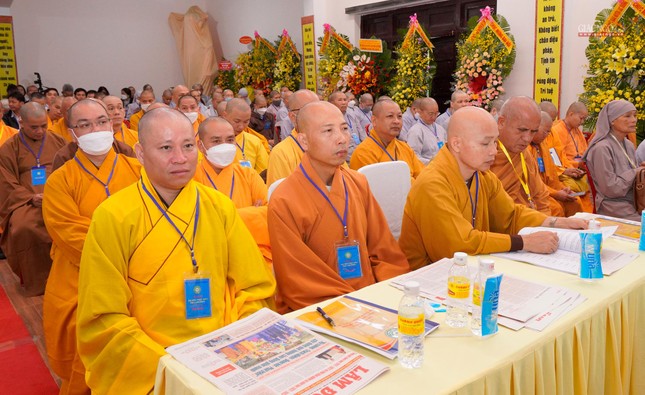 Tăng Ni, Phật tử đại biểu