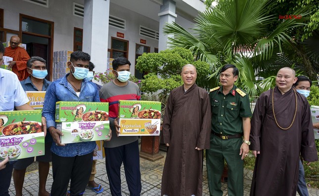 Thượng tọa Thích Thiện Thuận, Phó Trưởng ban kiêm Chánh Thư ký, Trưởng ban Hoằng pháp Phật giáo tỉnh Bà Rịa - Vũng Tàu Thượng tọa Thích Thiện Thuận, Phó Trưởng ban kiêm Chánh Thư ký, Trưởng ban Hoằng pháp Phật giáo tỉnh Bà Rịa - Vũng Tàu