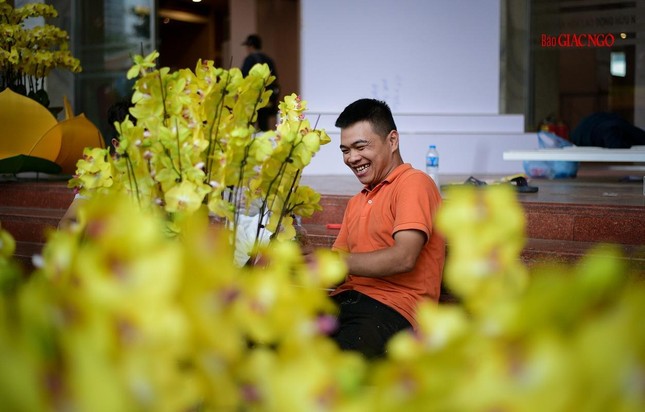 Niềm hoan hỷ trên khuôn mặt của các tình nguyện viên