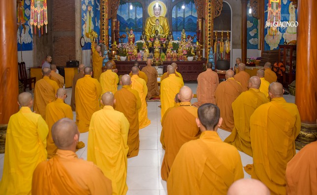 Các hành giả tác pháp an cư tại chùa Đức Phú