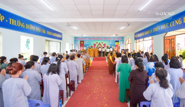 Toàn cảnh buổi lễ