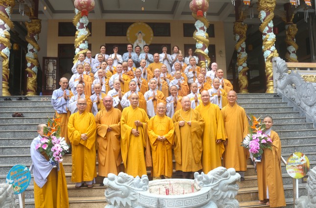 Hạ trường chùa Pháp Quang (Q.8) có 83 hành giả Ni với 50 vị an cư tập trung và 33 vị tùng hạ