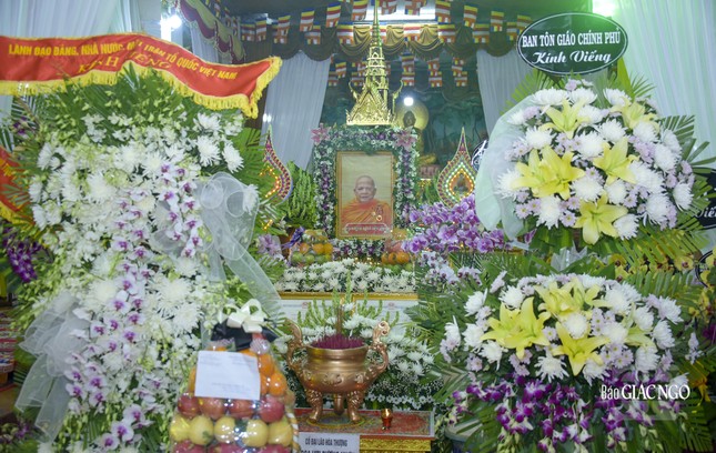 Giác linh đường Trưởng lão Hòa thượng Dương Nhơn tại chùa Cần Đước (Sóc Trăng) sáng nay