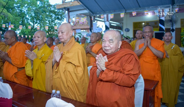 Đại diện lãnh đạo GHPGVN, các Ban, Viện T.Ư Đại diện lãnh đạo GHPGVN, các Ban, Viện T.Ư