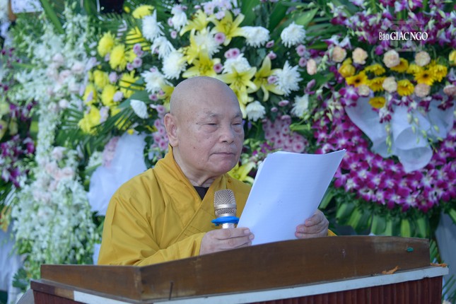 Hòa thượng Thích Thiện Nhơn đọc lời tưởng niệm của GHPGVN Hòa thượng Thích Thiện Nhơn đọc lời tưởng niệm của GHPGVN