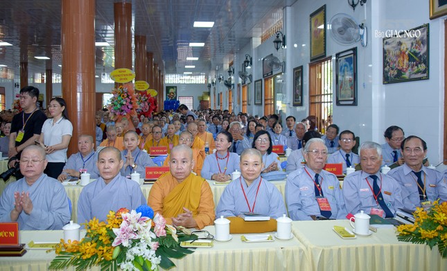 Chư tôn đức Tăng Ni, Phật tử tham dự