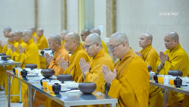 Chư tôn đức Ban Trị sự Phật giáo TP.HCM, TP.Thủ Đức...