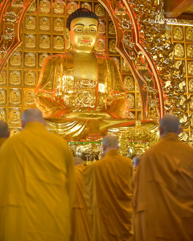 Quay về nương tựa Phật