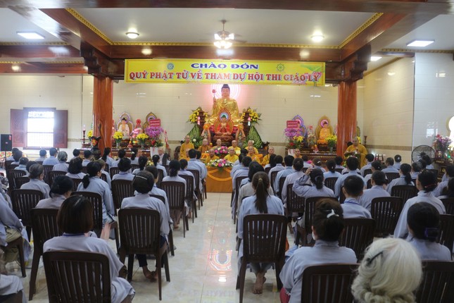 Ban Trị sự GHPGVN Q.8 tổ chức Hội thi giáo lý Phật tử tại chùa Quan Âm (P.5, Q.8) - Ảnh: Hoàng Phương Ban Trị sự GHPGVN Q.8 tổ chức Hội thi giáo lý Phật tử tại chùa Quan Âm (P.5, Q.8) - Ảnh: Hoàng Phương