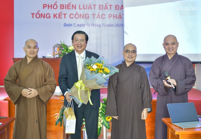 Luật sư Nguyễn Văn Hậu chia sẻ những điểm mới của Luật Đất đai năm 2024 Luật sư Nguyễn Văn Hậu chia sẻ những điểm mới của Luật Đất đai năm 2024