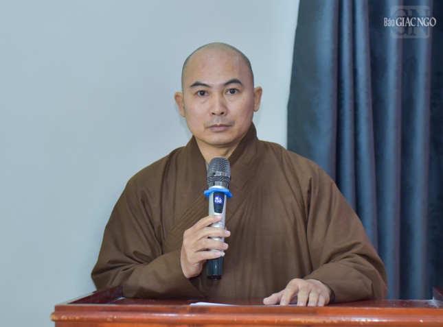 Thượng tọa Thích Tâm Toàn báo cáo tổng kết hoạt động Phật sự năm 2024 Thượng tọa Thích Tâm Toàn báo cáo tổng kết hoạt động Phật sự năm 2024