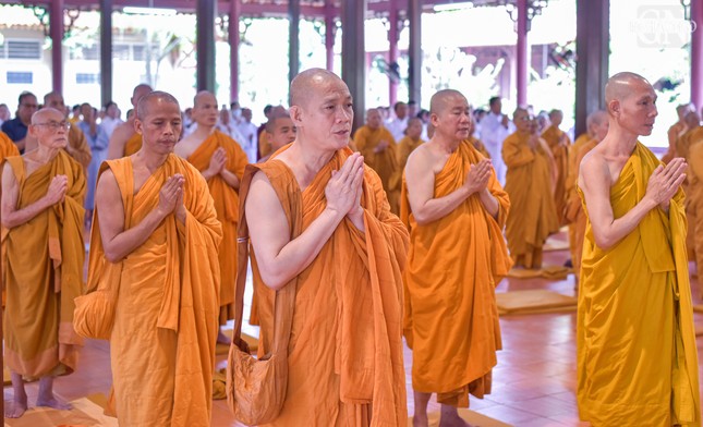 Tưởng nhớ công hạnh của vị tôn túc đã có nhiều đóng góp cho Giáo đoàn, hệ phái Khất sĩ Tưởng nhớ công hạnh của vị tôn túc đã có nhiều đóng góp cho Giáo đoàn, hệ phái Khất sĩ