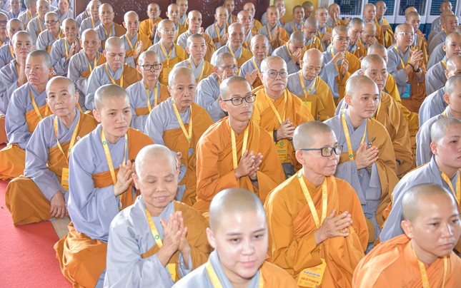 Đại giới đàn Chơn Thành do Ban Trị sự GHPGVN tỉnh Lâm Đồng tổ chức tại thiền viện Trúc Lâm Chánh Thiện thành công viên mãn