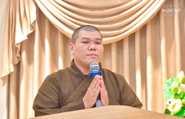 Đại đức Thích Nguyên tài báo cáo tổng kết