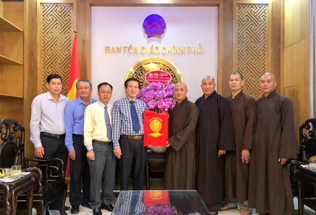 Ông Nguyễn Ánh Chứ, Phó ban Ban Tôn giáo Chính phủ cùng các cán bộ lãnh đạo Ban Tôn giáo Chính phủ tiếp đoàn GHPGVN - Ảnh: PSO Ông Nguyễn Ánh Chứ, Phó ban Ban Tôn giáo Chính phủ cùng các cán bộ lãnh đạo Ban Tôn giáo Chính phủ tiếp đoàn GHPGVN - Ảnh: PSO