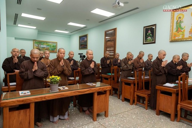 Các Tăng sinh viên lớp đầu tiên của khoa Luật học Phật giáo Các Tăng sinh viên lớp đầu tiên của khoa Luật học Phật giáo