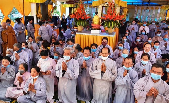 Đông đảo Phật tử tham dự Đông đảo Phật tử tham dự