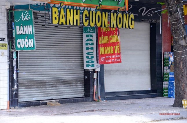 Các quán ăn đều đóng cửa Các quán ăn đều đóng cửa