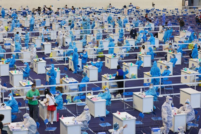 Ai cũng có việc của mình