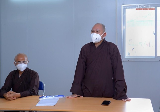 Thượng tọa Thích Đức Thiện phát biểu