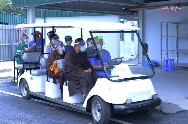 Tại đây, nhiều khu điều trị theo mức độ nặng, nhẹ của bệnh nhân Covid-19