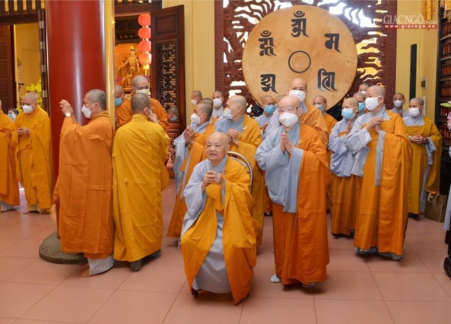 Buổi lễ diễn ra tại Tổ đường chùa Ấn Quang ngày cuối của năm Tân Sửu