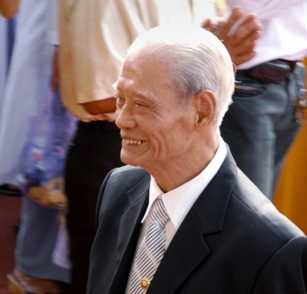 Cư sĩ Tống Hồ Cầm - Ảnh: Bảo Toàn Cư sĩ Tống Hồ Cầm - Ảnh: Bảo Toàn