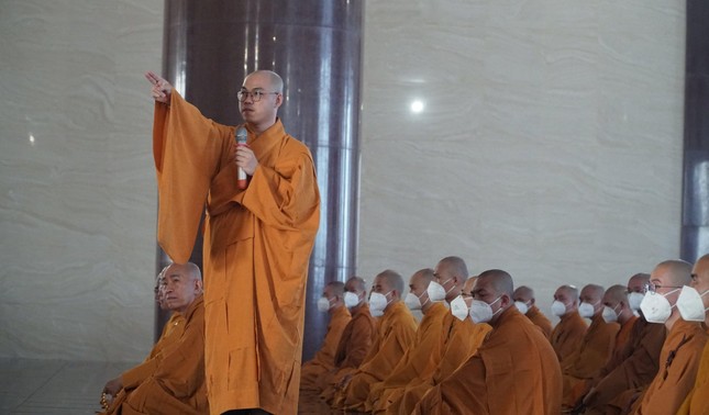 Tỳ-kheo Thích Nguyên Hưng xướng tiêu tướng