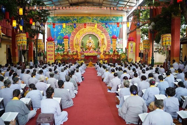 Chùa Bằng tổ chức chuỗi hoạt động kính mừng Đại lễ Phật đản Phật lịch 2566