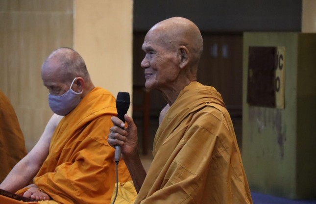 Trưởng lão Hòa thượng Giác Tường