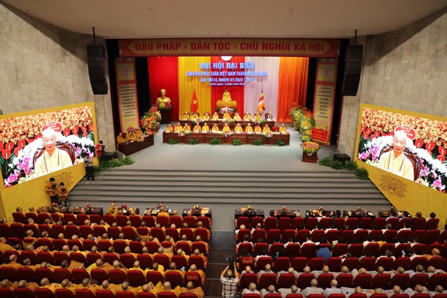 Quang cảnh hội trường Quang cảnh hội trường