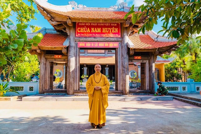 Ngôi chùa Việt giữa biển đảo Trường Sa vững chãi - Ảnh: TMQ Ngôi chùa Việt giữa biển đảo Trường Sa vững chãi - Ảnh: TMQ