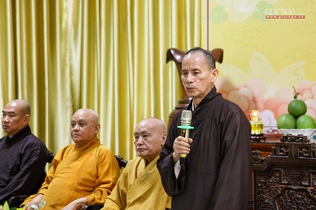 Hòa thượng Thích Thiện Thống đúc kết cuộc họp Hòa thượng Thích Thiện Thống đúc kết cuộc họp