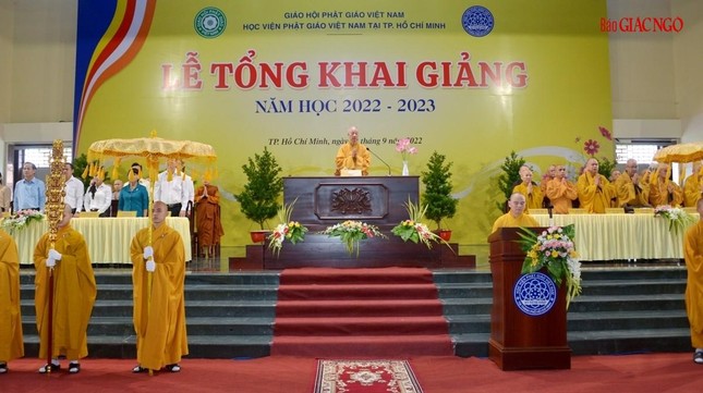 Chư tôn đức, quan khách tham dự