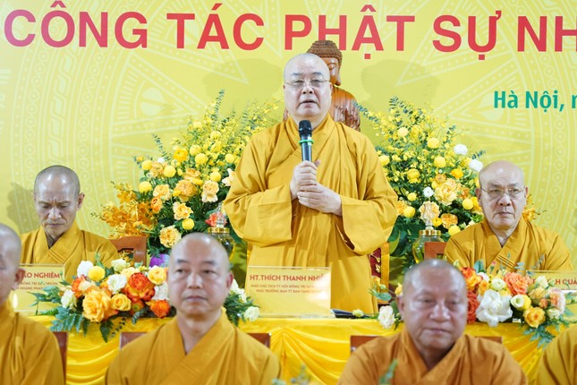 Hòa thượng Thích Thanh Nhiễu phát biểu chỉ đạo